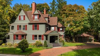 Photo of real estate for sale located at 8 Traill Street Cambridge, MA 02138