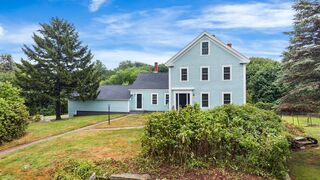 Photo of real estate for sale located at 30 Old Nourse St Westborough, MA 01581