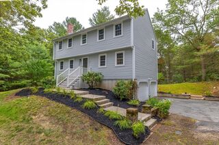 Photo of 14 Presidential Dr Wilmington, MA 01887
