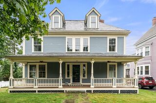 Photo of 22 Hillside Ave Melrose, MA 02176