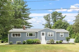 Photo of 21 Pleasant St Littleton, MA 01460