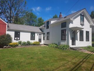 Photo of 146 South St Barre, MA 01005