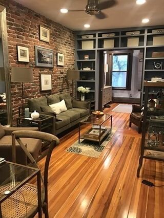 Photo of 33 Myrtle Boston - Beacon Hill, MA 02114