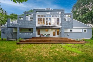 Photo of 8 Old Winter Street Lincoln, MA 01773