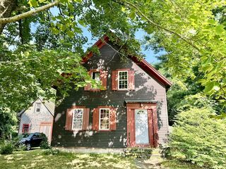 Photo of 11 Elm Street Middleborough, MA 02346