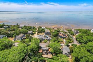 Photo of 118 Bay Rd North Eastham, MA 02642