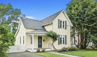 Photo of 62 Crest St Concord, MA 01742
