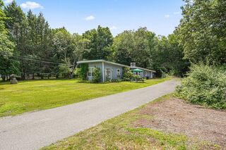 Photo of 144 Pleasant St Grafton, MA 01560