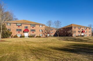 Photo of 13 Cross St North Chelmsford, MA 01863