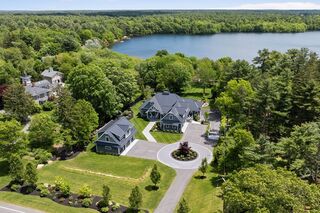Photo of 28 S Main Carver, MA 02330