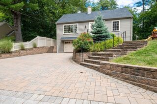 Photo of 909 Main St Lynnfield, MA 01940