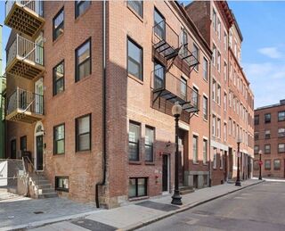 Photo of 190 Salem Street Boston - North End, MA 02113