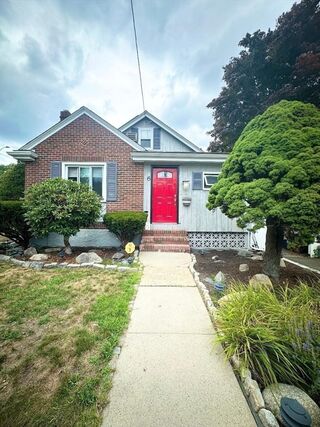 Photo of 6 Grant Road Malden, MA 02148