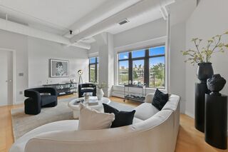 Photo of 210 South St Boston - Leather District, MA 02111