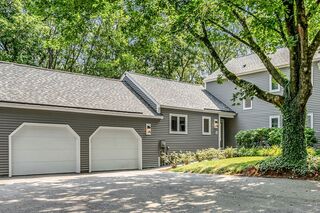 Photo of 6 Steepletree Ln Wayland, MA 01778
