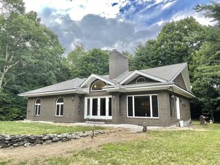 Photo of 697 Lower Rd Hardwick, MA 01031