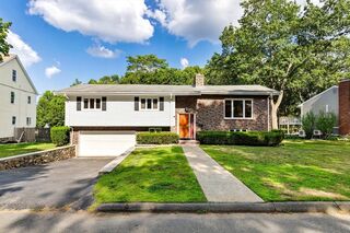 Photo of 8 Gigante Dr Stoneham, MA 02180