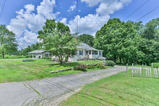 Photo of 134 Southbridge Rd. Dudley, MA 01571