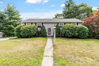 Photo of 9 E Park Rd Sterling, MA 01564