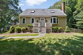 Photo of 58 Pudding Brook Dr Pembroke, MA 02359