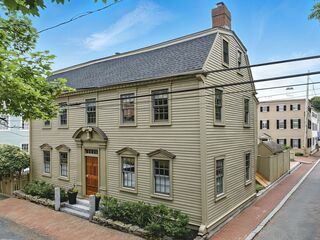 Photo of 29 Boardman St Newburyport, MA 01950