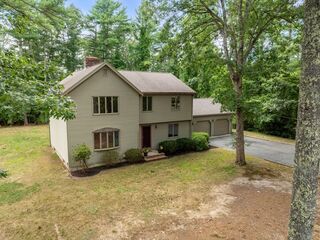 Photo of 9 Randall Rd Rochester, MA 02770