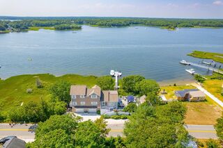 Photo of 265 Monomoscoy Road South Mashpee, MA 02649