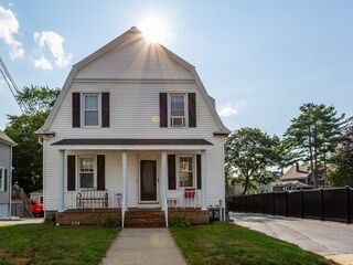 Photo of 203 S Main St Acushnet, MA 02743