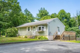 Photo of 1 Tobin Road Leicester, MA 01611