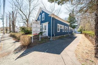 Photo of real estate for sale located at 1406 Tucker Rd Dartmouth, MA 02747