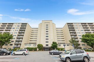 Photo of 200 Cove Way Quincy, MA 02169