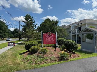 Photo of 515 Main St Groton, MA 01450