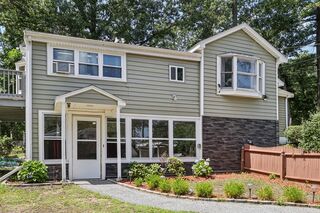 Photo of 54 Oakwood Ave Billerica, MA 01821