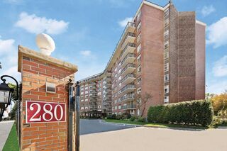 Photo of 280 Boylston St Chestnut Hill, MA 02467