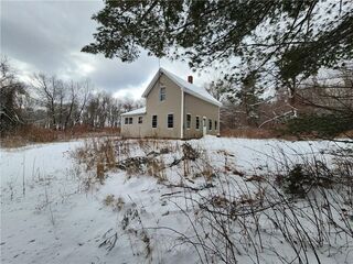 Photo of 1212 Southbridge Rd Warren, MA 01083