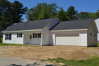 Photo of 109 Navy Yard Dracut, MA 01826