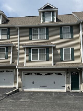 Photo of 530 Mammoth Rd Dracut, MA 01826