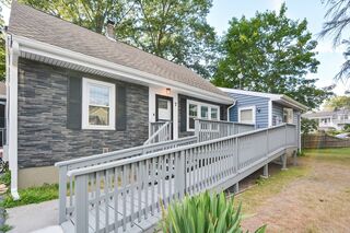 Photo of 7 Maple Street Burlington, MA 01803