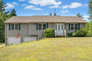 Photo of 23 Geordie Lane Hubbardston, MA 01452