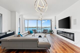 Photo of real estate for sale located at 300 Pier 4 Blvd Seaport District, MA 02210