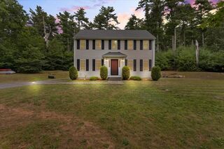 Photo of 18 Blackmore Pond Wareham, MA 02576