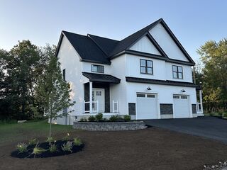 Photo of 3 Leo's Way Sterling, MA 01564