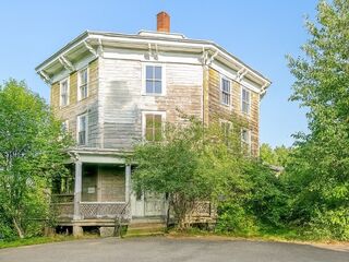 Photo of 89 Patriots Road Templeton, MA 01468