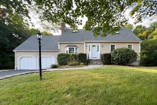 Photo of 9 Heritage St Shrewsbury, MA 01545