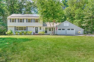Photo of 162 Border Rd Concord, MA 01742