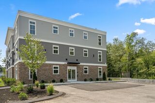 Photo of 7 Cross St Wilmington, MA 01887
