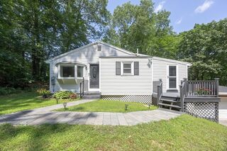 Photo of 103 Leland Rd Norfolk, MA 02056