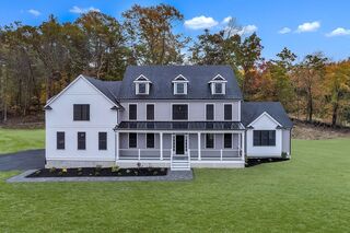 Photo of 124 Meadow Rd Bolton, MA 01740