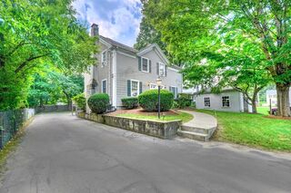 Photo of 9-11 Greenwood Rd Walpole, MA 02081