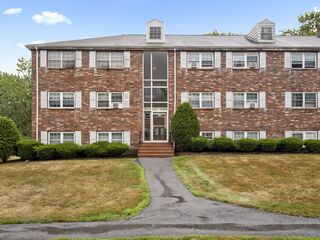 Photo of 88 Edgelawn Ave North Andover, MA 01845